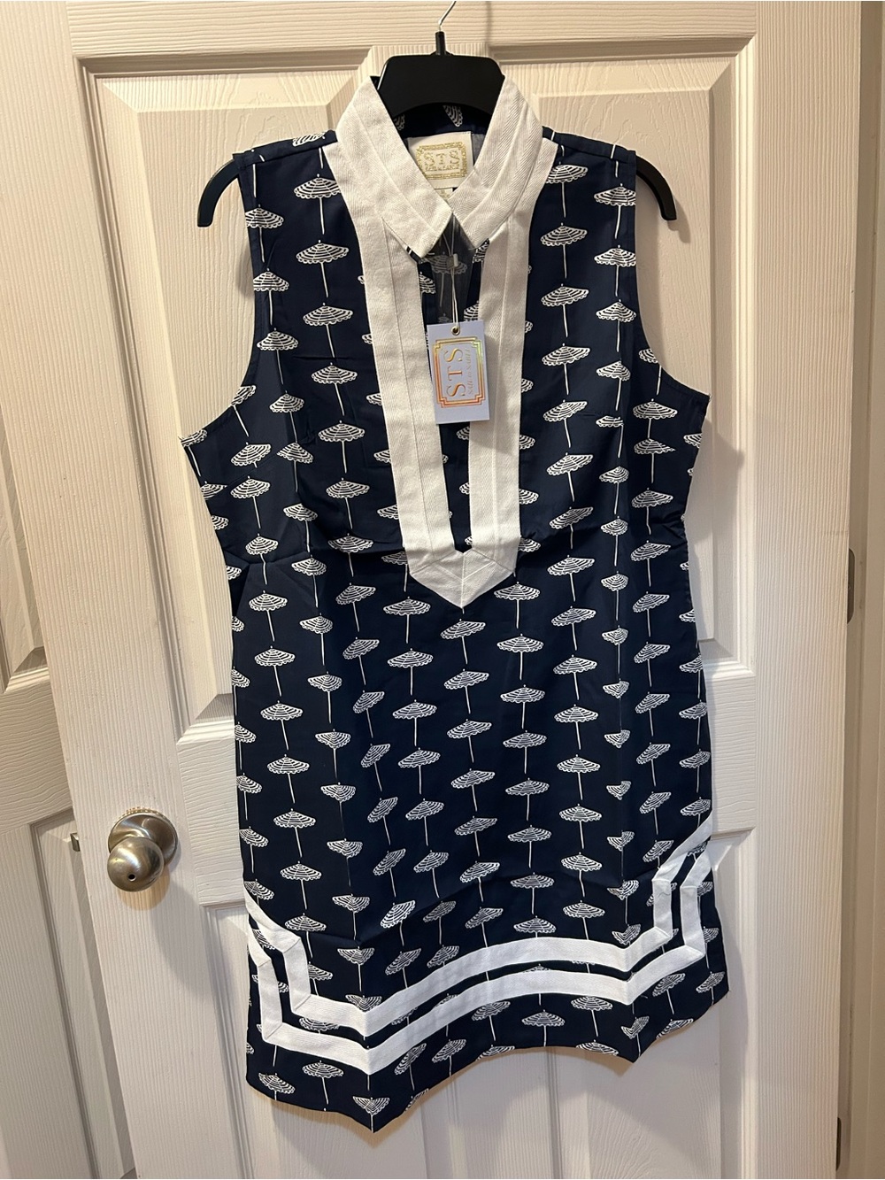 Sail to Sable XL Navy Sleeveless Printed Umbrella Polo Tunic with White Trim NWT